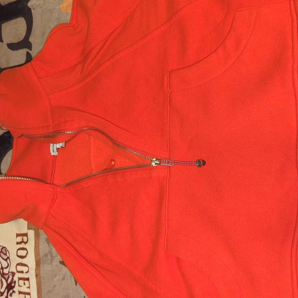 Scuba - Picture 5 of 10